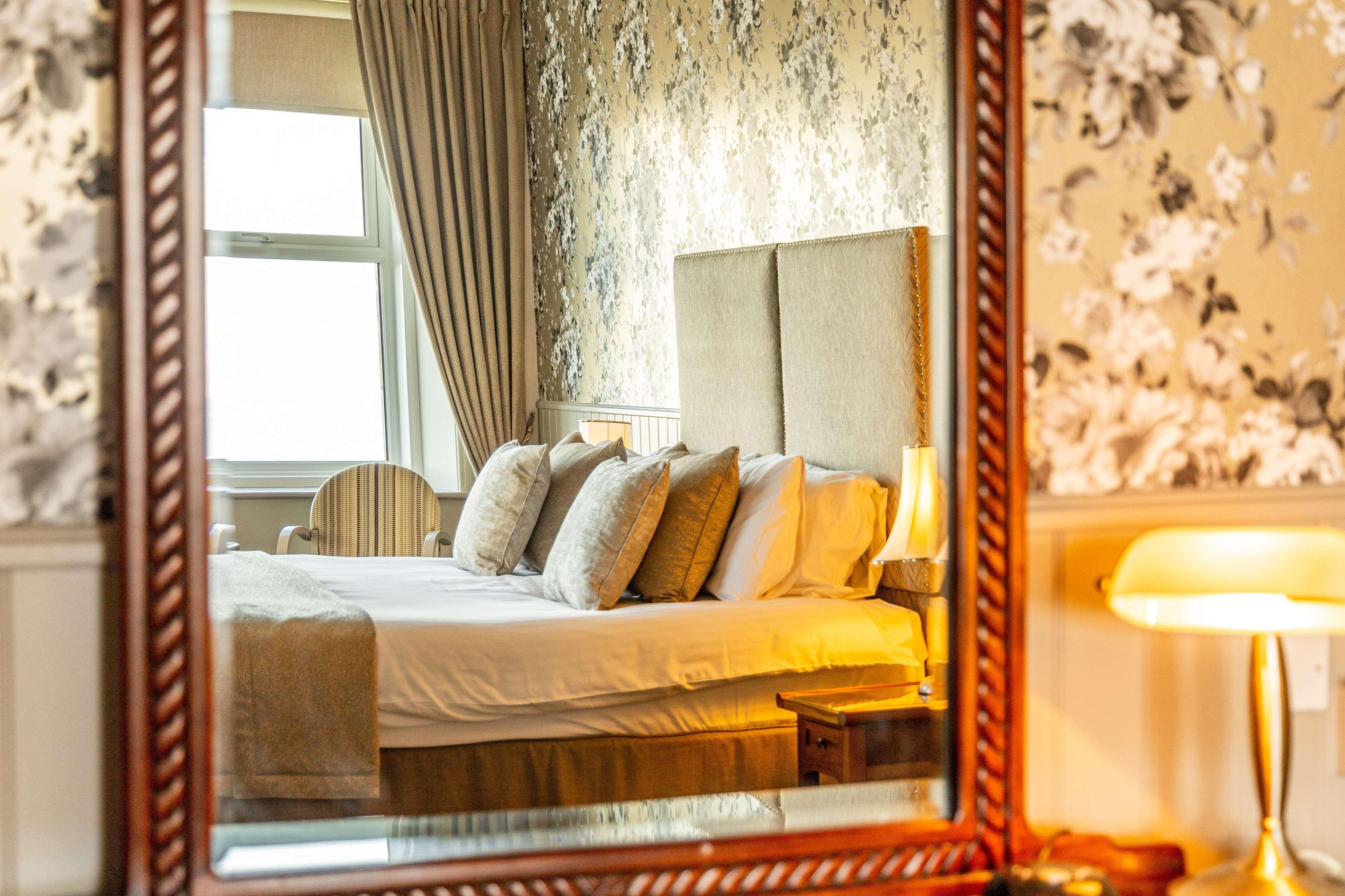 Best Western Walton Park Hotel Кливдън Екстериор снимка